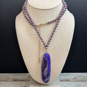Elegant Purple Glass Bead and Agate Stone Pendant Necklace